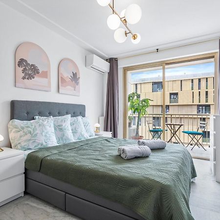 Elegant Studio Avec Terrasse Proche Mer Tramway Ніцца Екстер'єр фото